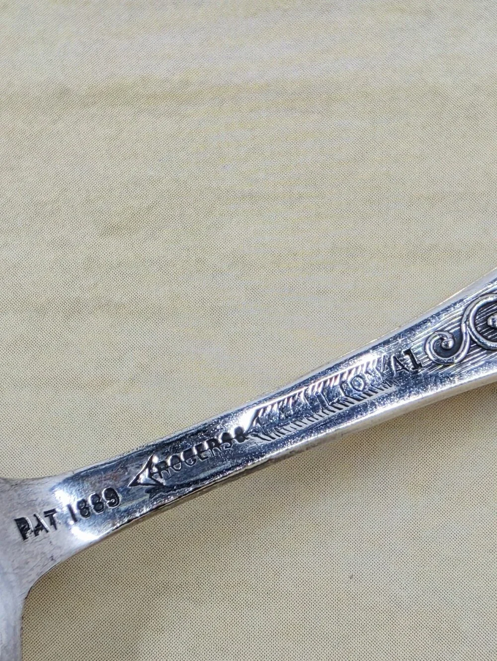 Rogers Monarch Pattern Antique Salt Spoon Hamilton Silverplate Silverware